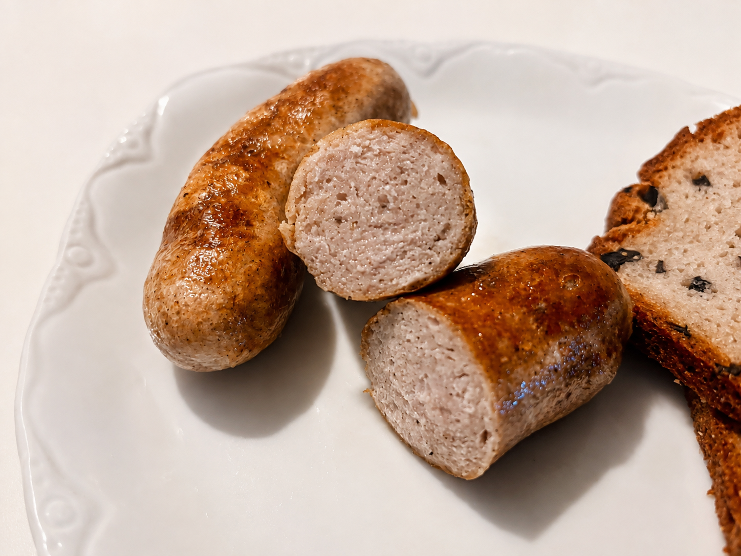 Spicy Chicken Bratwurst